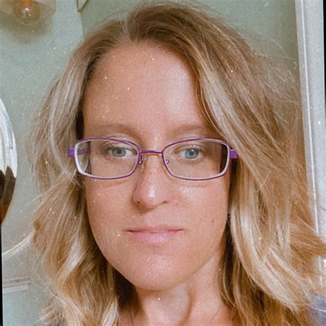 How to find authentic farm stays & local food experiences in rural areas?