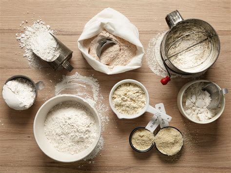 Different Flour Types and Uses : Flour 101 : Food Network | Easy Baking ...