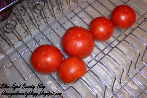 Blue Eyed Beauty Blog: Peeling Tomatoes for Canning or Freezing