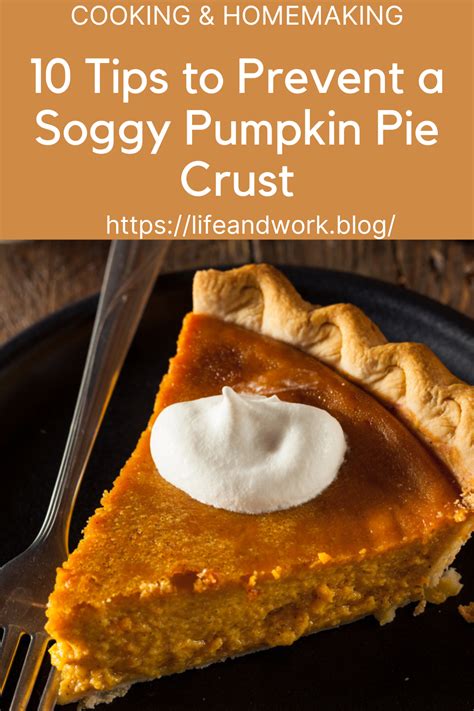 How to prevent soggy pie crust bottoms with fresh fruit fillings?