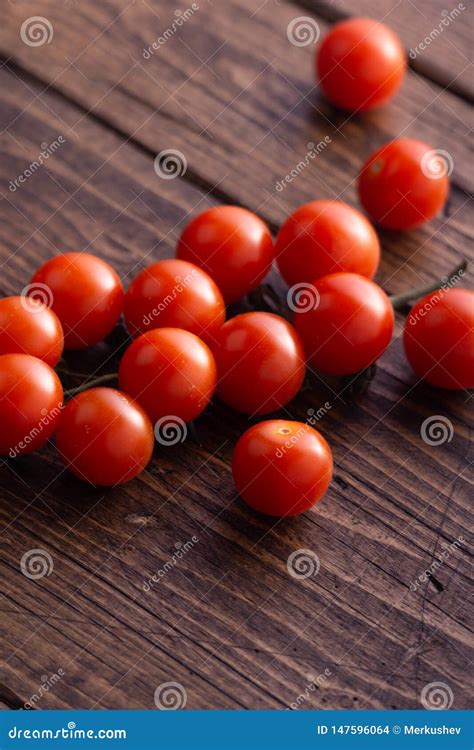 Fresh Ripe Garden Tomatoes on Wooden Table. Side View with Copy Space ...