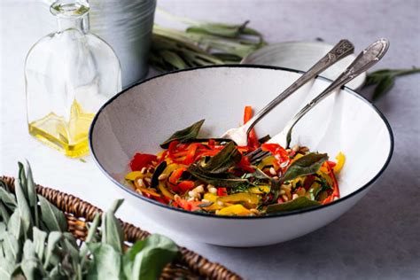 Easy Make-Ahead Thanksgiving Appetizers | 35 Ideas in 2025 | Cozymeal