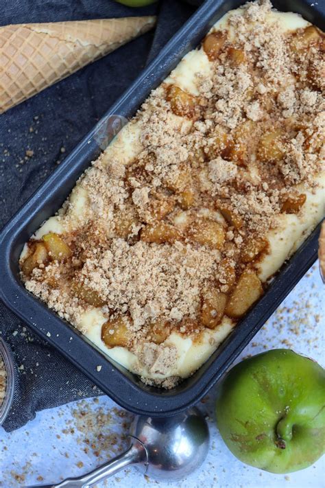 Apple Crumble Ice Cream! - Jane's Patisserie
