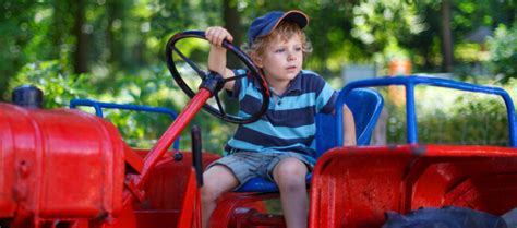 Farm Safety for Kids is Critical - Acadia Insurance