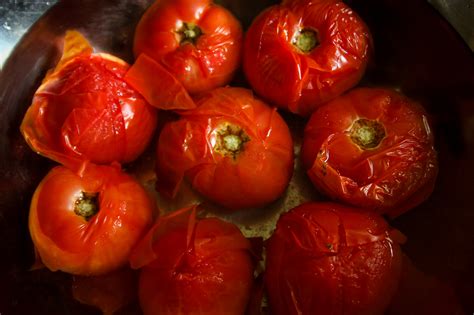 A How To Guide Canning Tomatoes • The Farmhouse Project