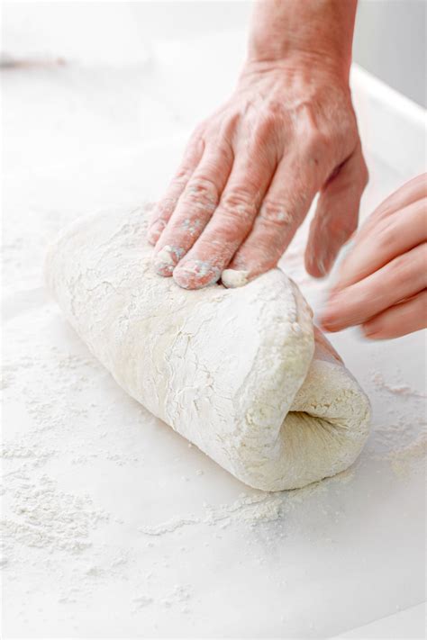 Flaky Sourdough Discard Biscuits - Bakers Table