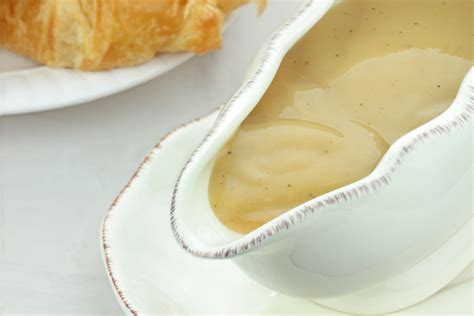 How to Thicken Gravy Sauce (6 ways)