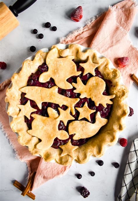 Mixed Berry Pie with Frozen Berries - Humbly Homemade