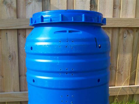 An easy guide to making an upcycled composter