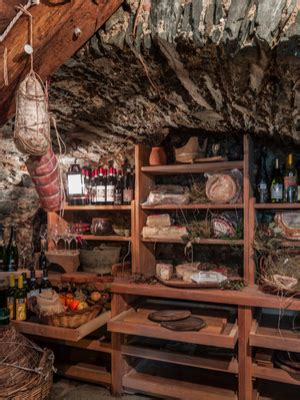 Creating A Homemade Root Cellar - 3 Great Options To Store Vegetables