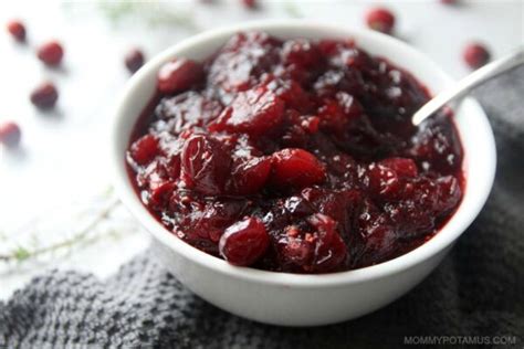Easy Cranberry Sauce Recipe With Fresh Whole Berries &amp; Orange