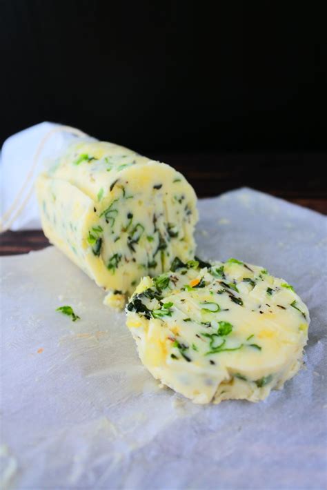 Easy Homemade Herb Butter - Kitrusy
