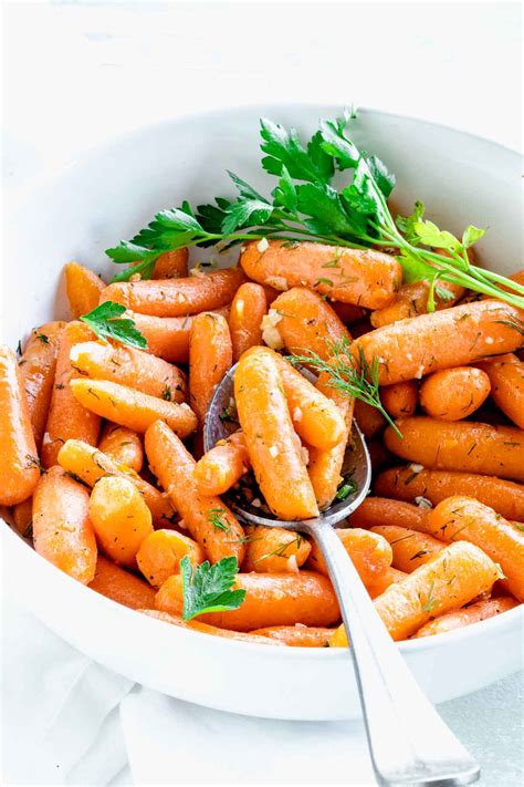 Turnip Nutrition (Carbs, Calories &amp; Health Benefits)