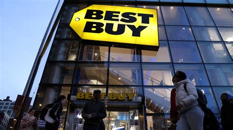 Best long-term storage for garden potatoes without a root cellar?