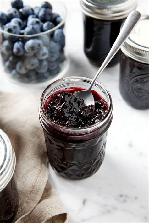 Blueberry Jam Recipe (Pectin Method) + Video - Wyse Guide