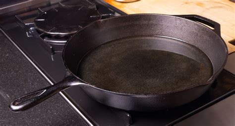 What Is Pre-Seasoned Cast Iron (and Why Is It Necessary)? • ThreeTwoHome