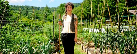 Homesteading Classes for Self-Sufficiency : Wild Abundance