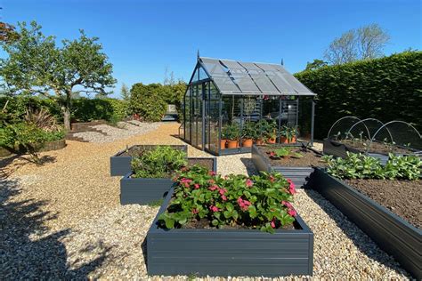 How to care for raised garden beds – FAQs and other tips