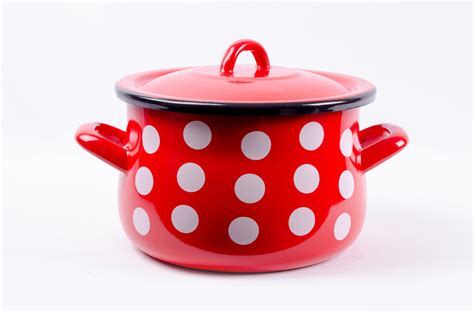 Red Pot Free Stock Photo - Public Domain Pictures