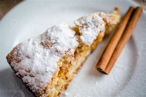 Slice of apple pie 45727276 Stock Photo at Vecteezy