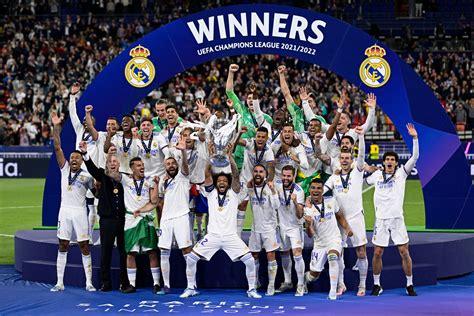 Which real food, homemade holiday sides can I prep ahead for stress-free country entertaining?