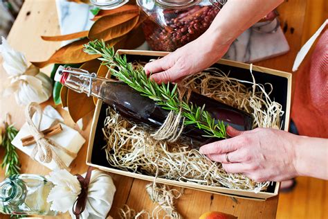 8 Herbal Holiday Preparations to Start Brewing Now!