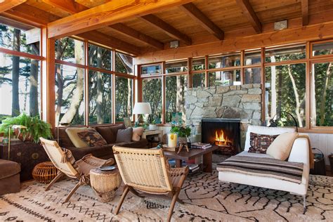 What is Rustic Design Style? A Guide to Rustic Decorating