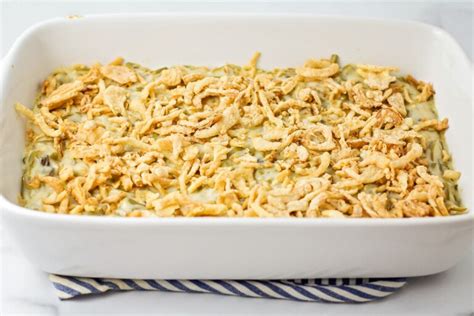 Easy Green Bean Casserole | Lil&#039; Luna