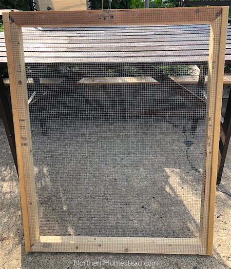 Simple DIY Solar Food Dehydrator - Northern Homestead