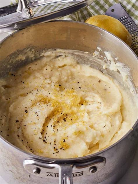 How to keep homemade dishes warm for a country holiday feast without overcooking?