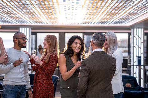 Greeting your guests is the first step for a perfect guest experience