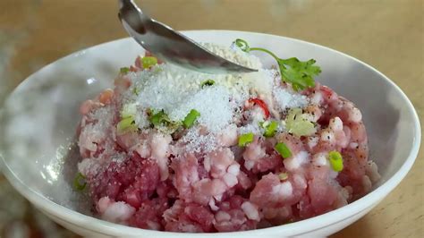 Pong's kitchen - How To Cook Tomato soup with minced meat - Beautiful ...