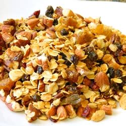 How to make granola with dried fruit recipes - Breakfast amp
