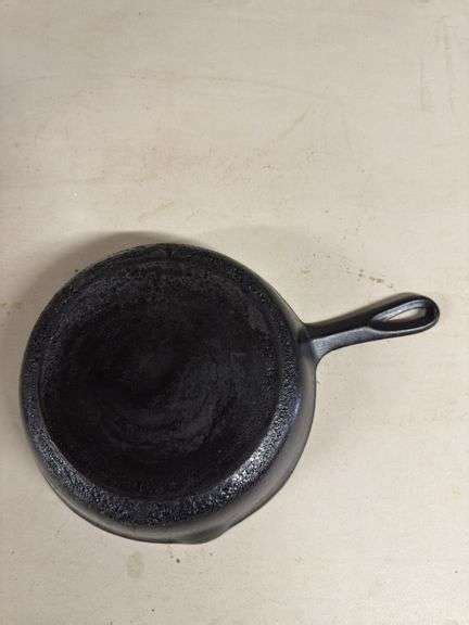 Well-Seasoned Cast Iron Skillet - Ford Brothers, Inc.