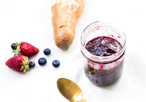 How to properly preserve summer berry jam without extra pectin?