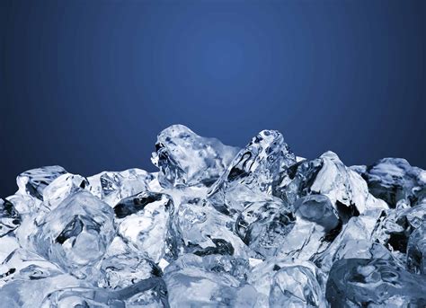 Canadian Shield Ice and Water | Restaurant Ice | Emergency Ice Service