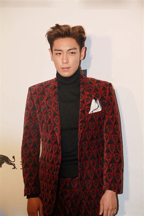 Top make-ahead recipes for a cozy, fuss-free country holiday meal?