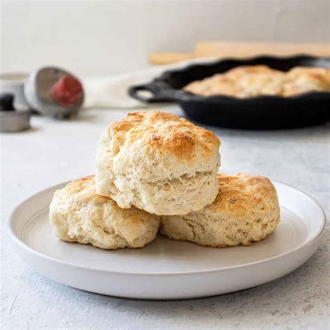 Oven-Baked Cast Iron Skillet Buttermilk Biscuits Story - Fueling a ...