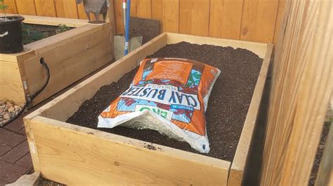 How To Fill A Raised Bed With Soil at Callum Fowler blog