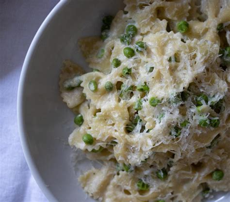 Farfalle Pasta With Ricotta And Peas