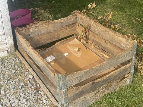 How to Start a Compost Pile: A Beginner's Guide