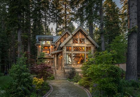Luxurious cabin in mountains of Lake Tahoe features reclaimed timber ...