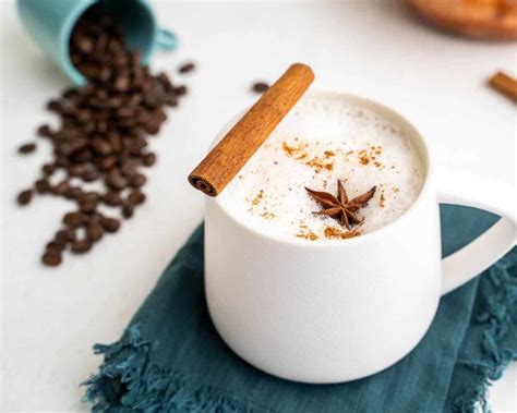 20 Must-Try Christmas Lattes to Warm Your Holidays - Wholesome Patisserie