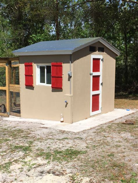 Exterior of chicken coop | Chicken coop, Coop, Coops