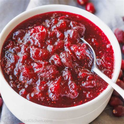 Easy Cranberry Sauce Recipe