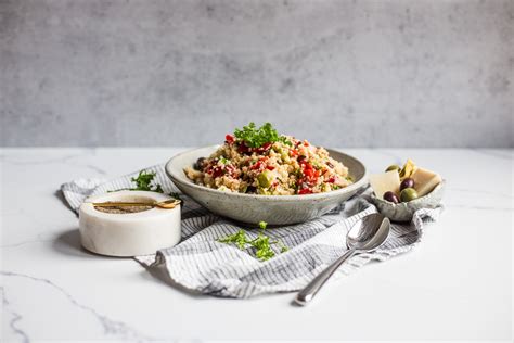Mezze Quinoa Salad (The Perfect Summer Lunch) - So Happy You Liked It