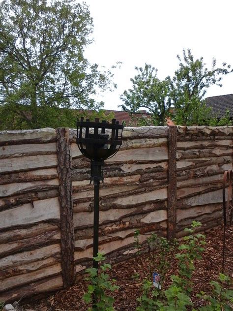 How i built a rustic reclaimed wood garden fence – Artofit