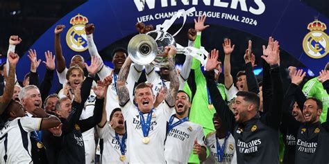 For ‘real food’ & ‘country living,’ how do you show authentic BTS moments without chaos?