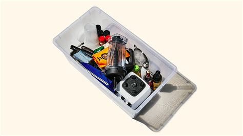 If You’re Gonna Cook on Vacation, Bring These Kitchen Tools with You ...