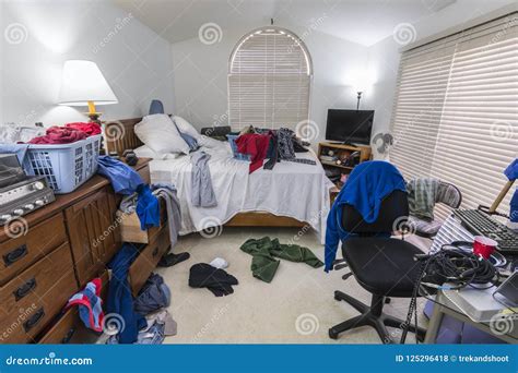 4,420 Messy Bedroom Photos - Free & Royalty-Free Stock Photos from ...